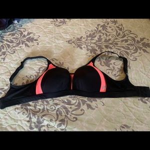 Xersion Sports Bra Size M